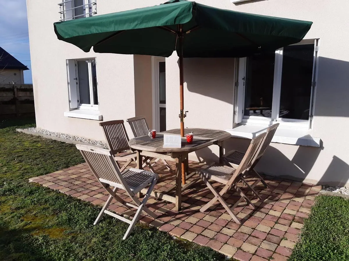 Les Embruns Villa Plouarzel 0*,  France